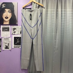 Pretty Little Things Women’s Large Ski Knitted Base Layer Leggings